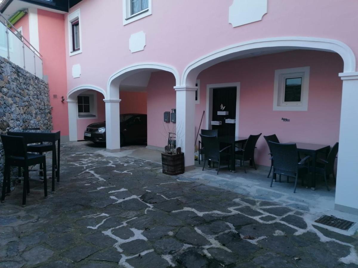 Gaestehaus Ruinenblick Bed & Breakfast Spitz an der Donau Luaran gambar